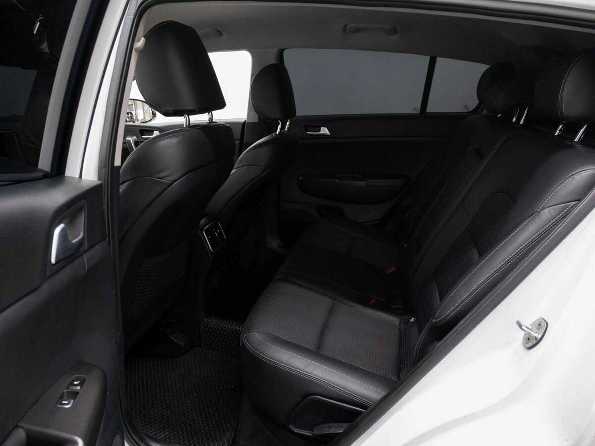 Б/У Киа Спортейдж 2016 года. Фото: #9