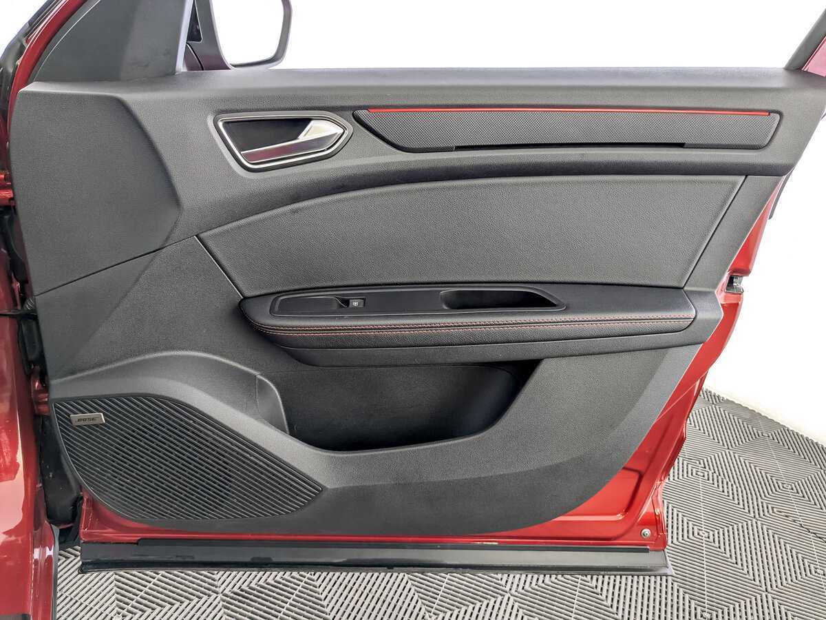 Б/У Рено Аркана 2021 года. Фото: #22