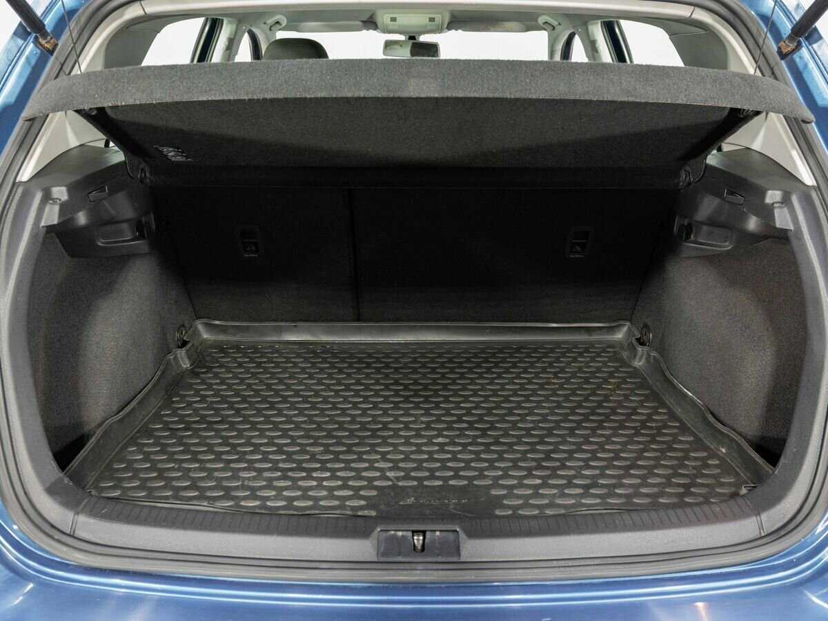 Б/У Фольксваген Гольф 2013 года. Фото: #19