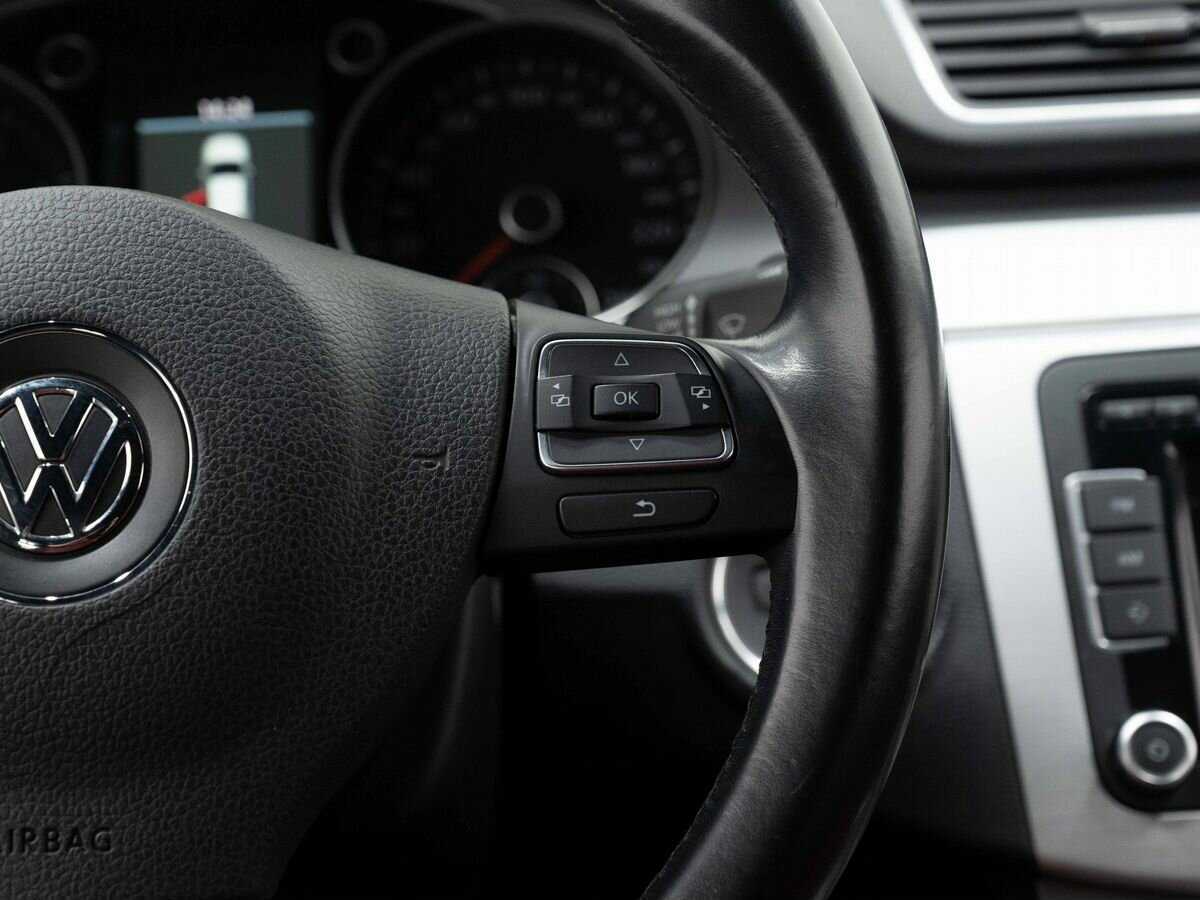 Б/У Фольксваген Пассат ЦЦ 2014 года. Фото: #16