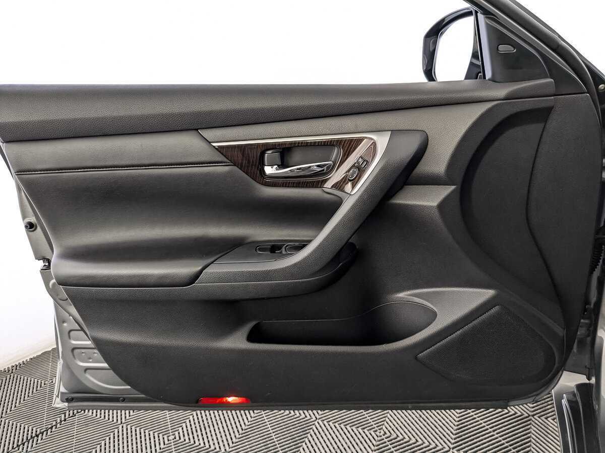 Б/У Ниссан Теана 2014 года. Фото: #17