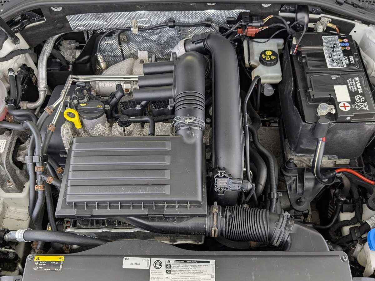 Б/У Фольксваген Пассат 2019 года. Фото: #8