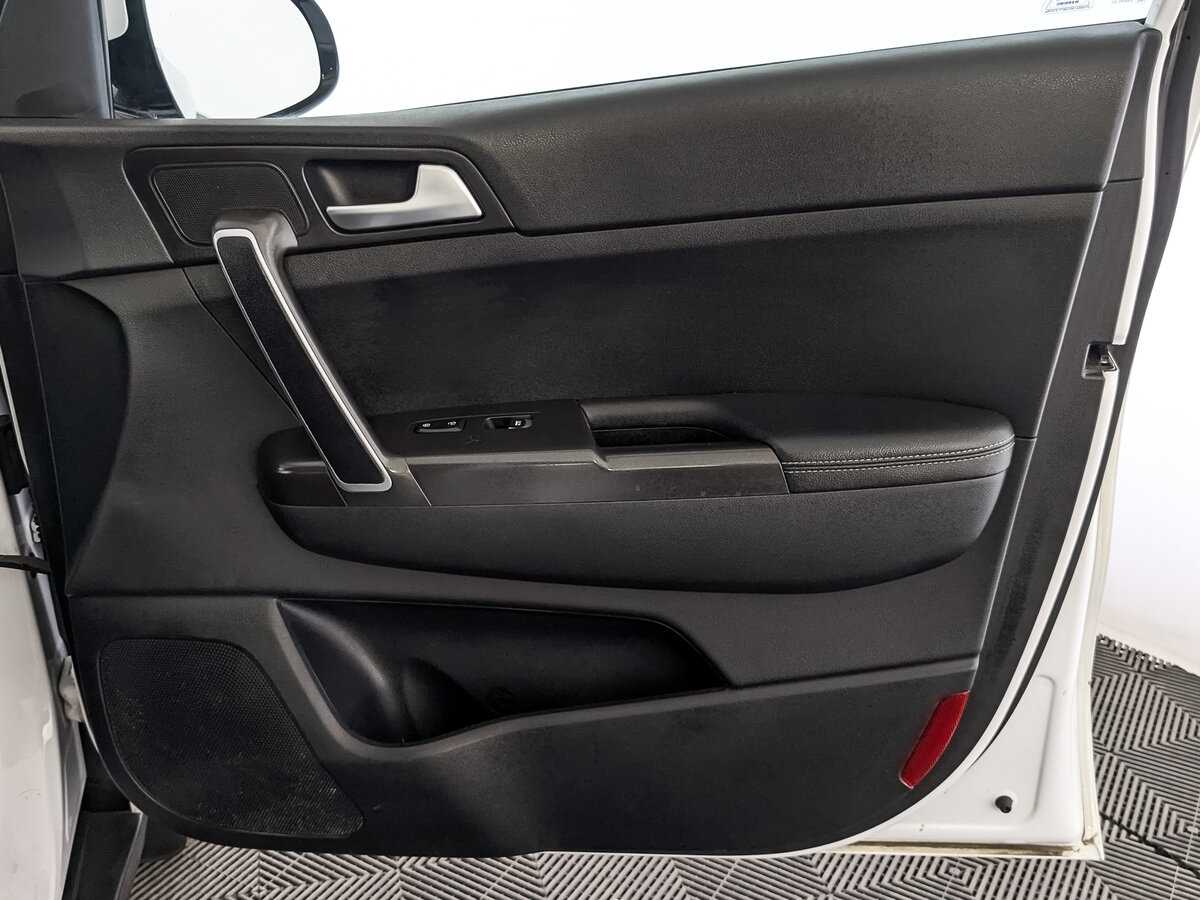 Б/У Киа Спортейдж 2019 года. Фото: #21