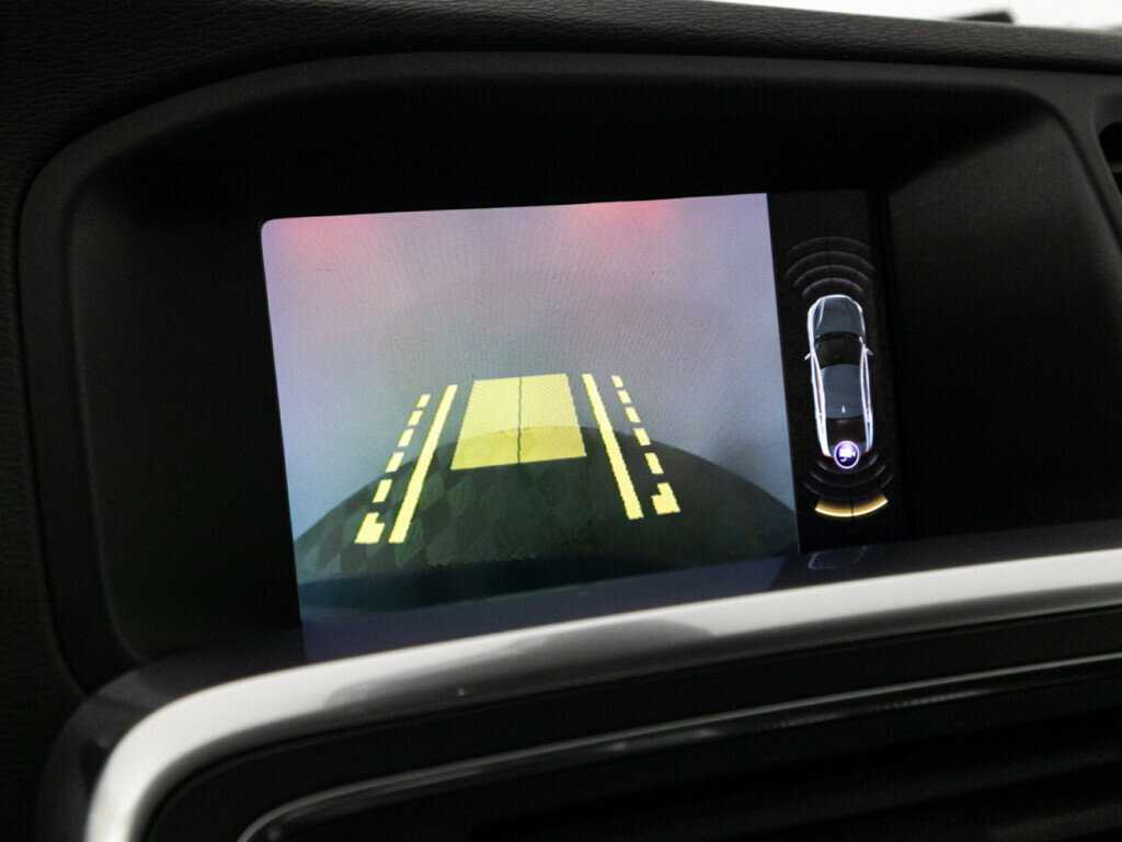 Б/У Вольво С60 2017 года. Фото: #14