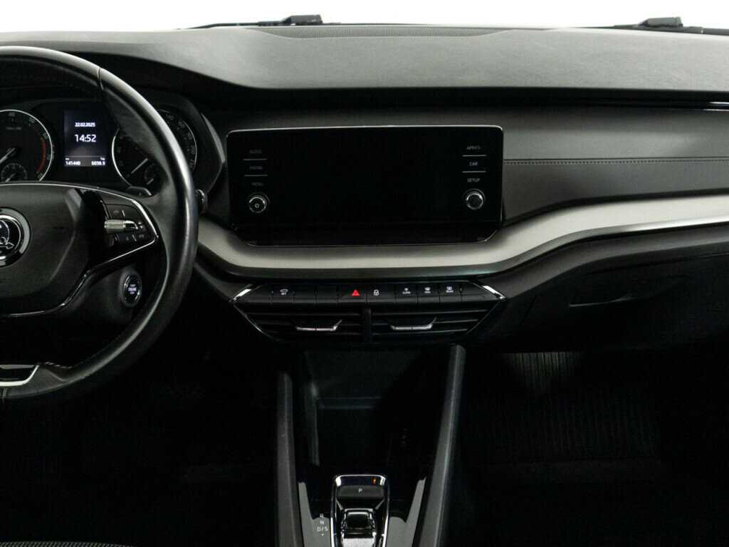 Б/У Шкода Октавия 2021 года. Фото: #13