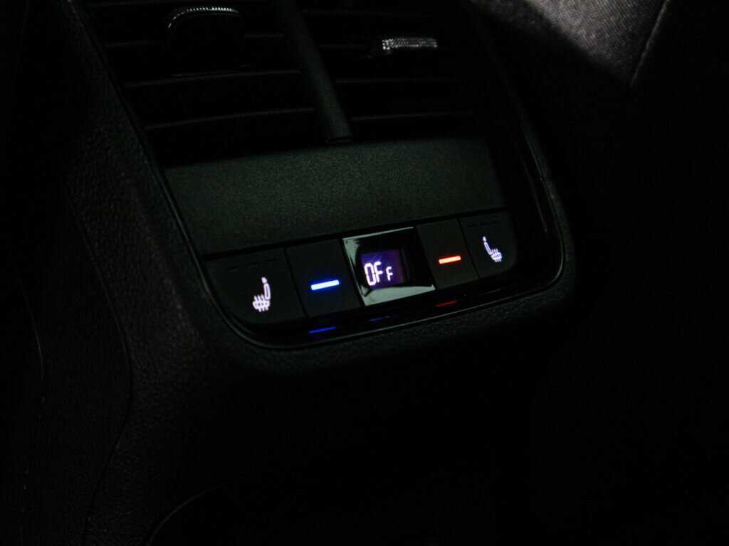 Б/У Шкода Октавия 2021 года. Фото: #17