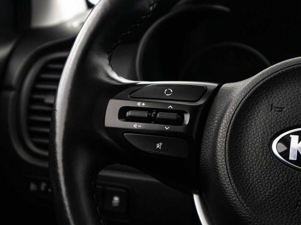 Б/У Киа Рио 2020 года. Фото: #21