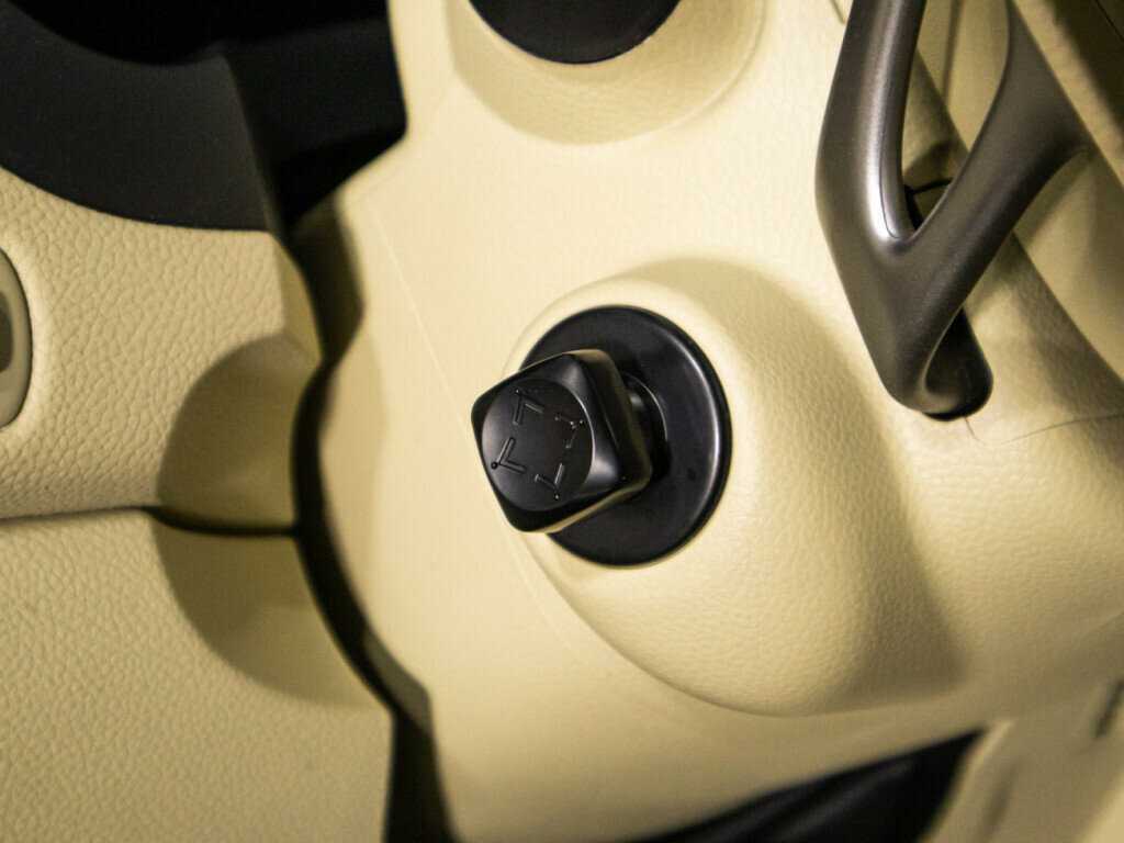 Infiniti FX 2012 года с пробегом. Фото: #17