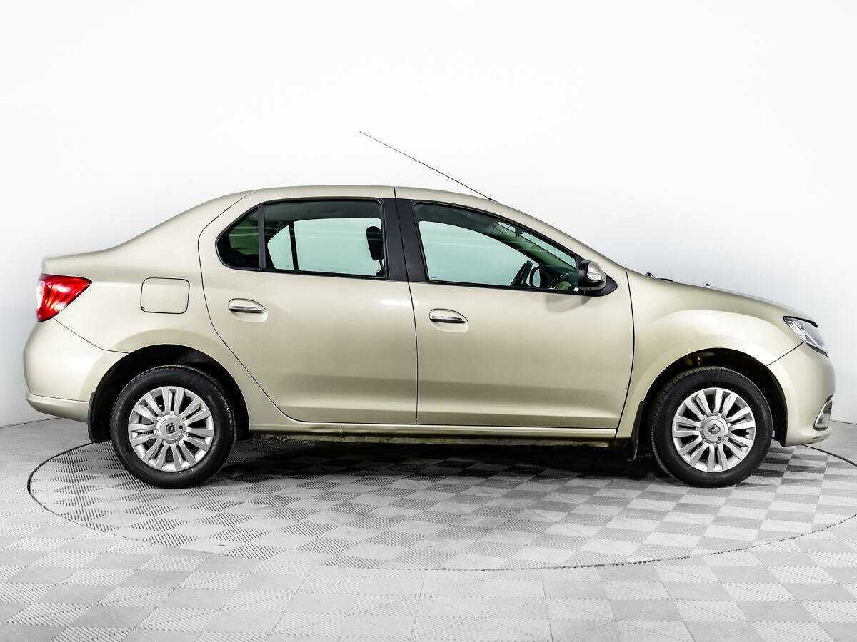 Б/У Рено Логан 2014 года. Фото: #3