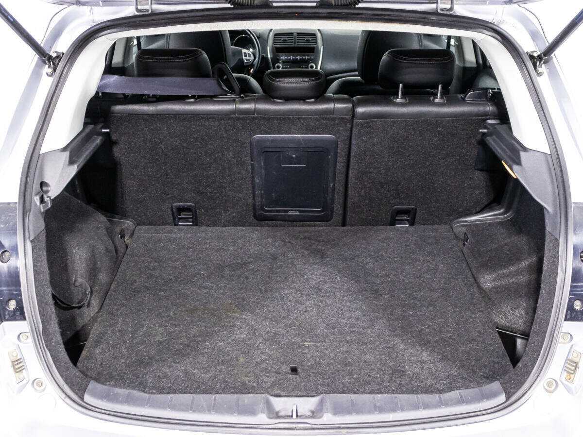 Б/У Митсубиши АС-Икс 2012 года. Фото: #14