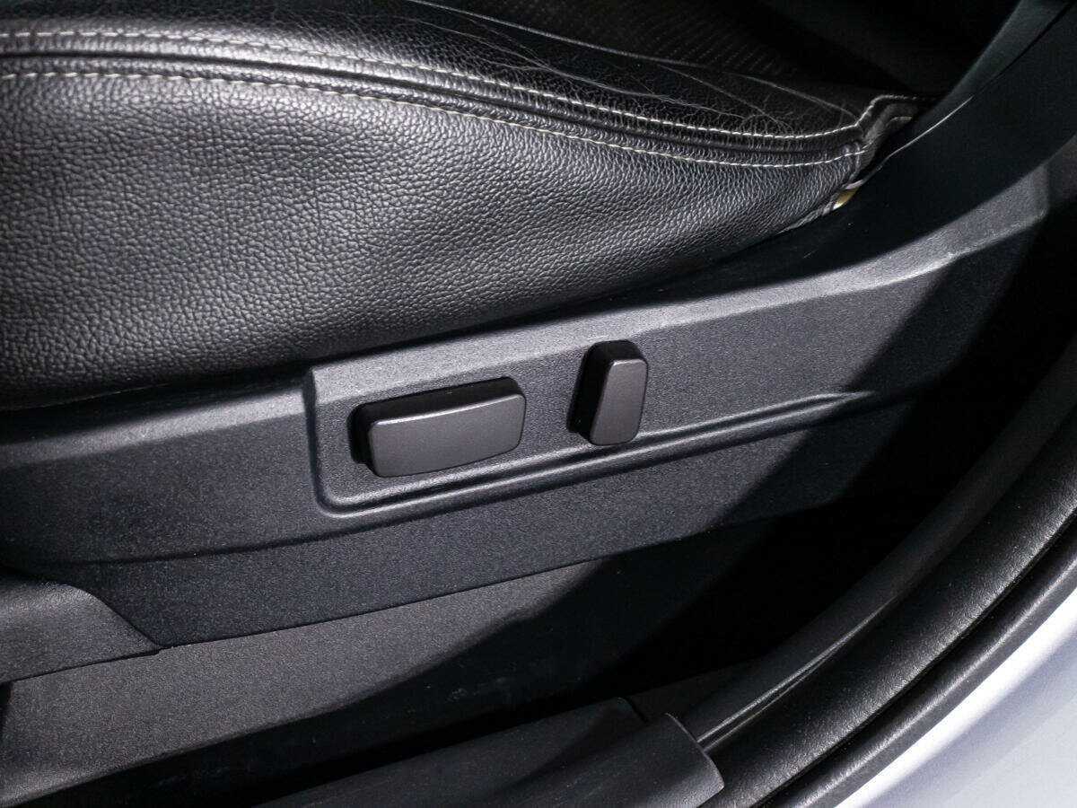 Б/У Митсубиши АС-Икс 2012 года. Фото: #16