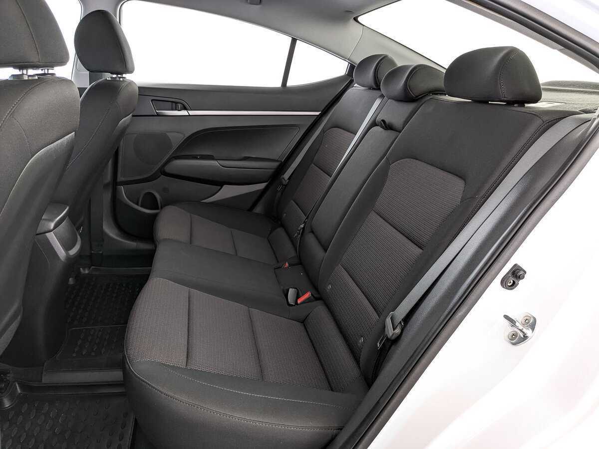 Б/У Хендай Елантра 2019 года. Фото: #17