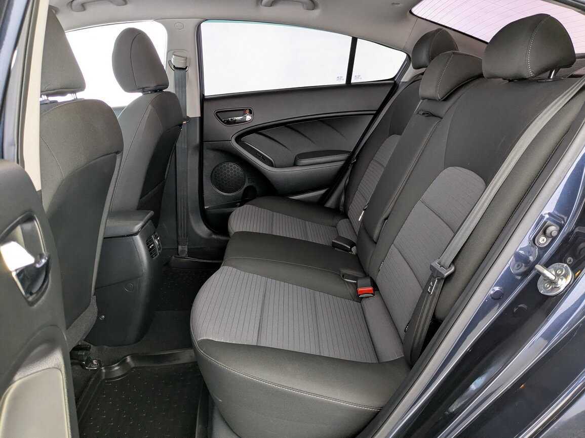 Kia Cerato 2019 года с пробегом. Фото: #9