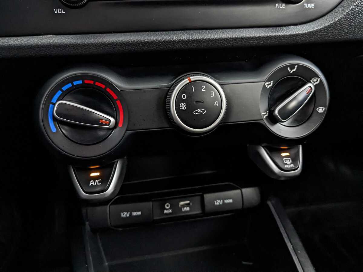 Б/У Киа Рио 2020 года. Фото: #19