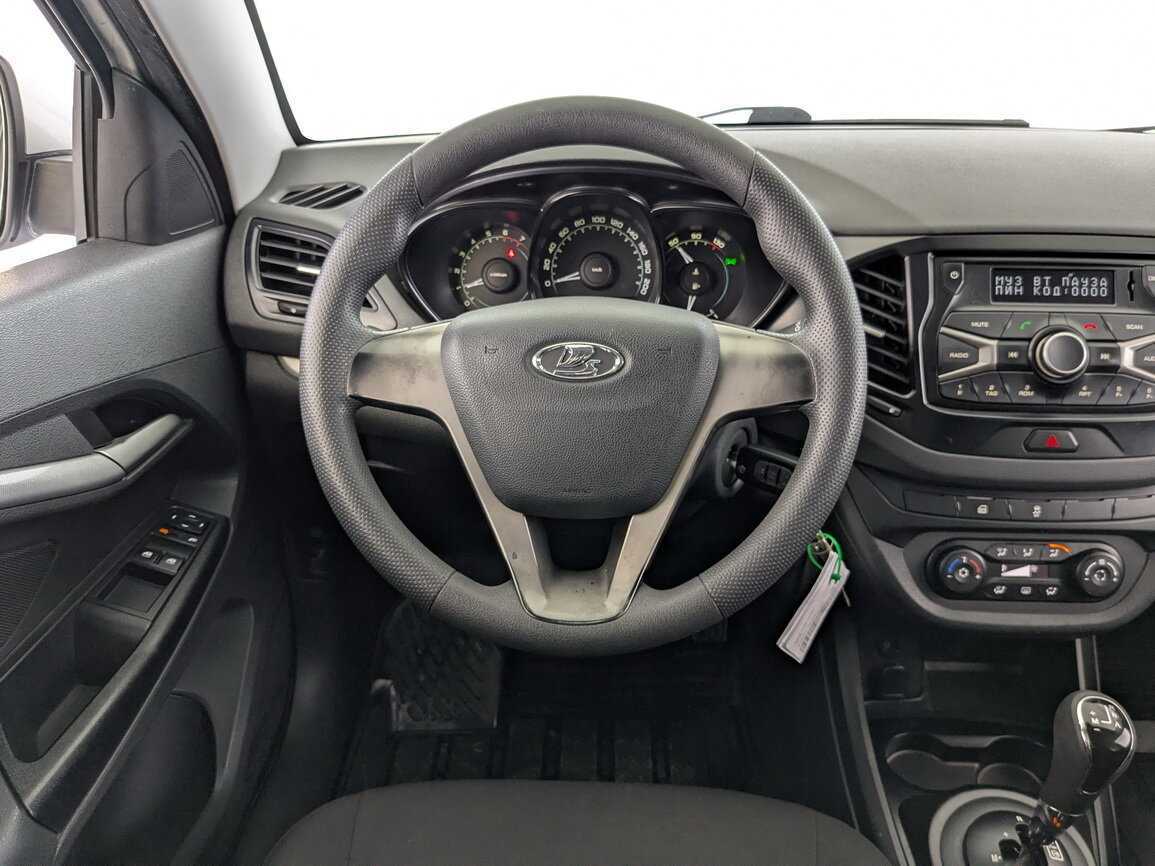 Lada (ВАЗ) Vesta 2016 года с пробегом. Фото: #23