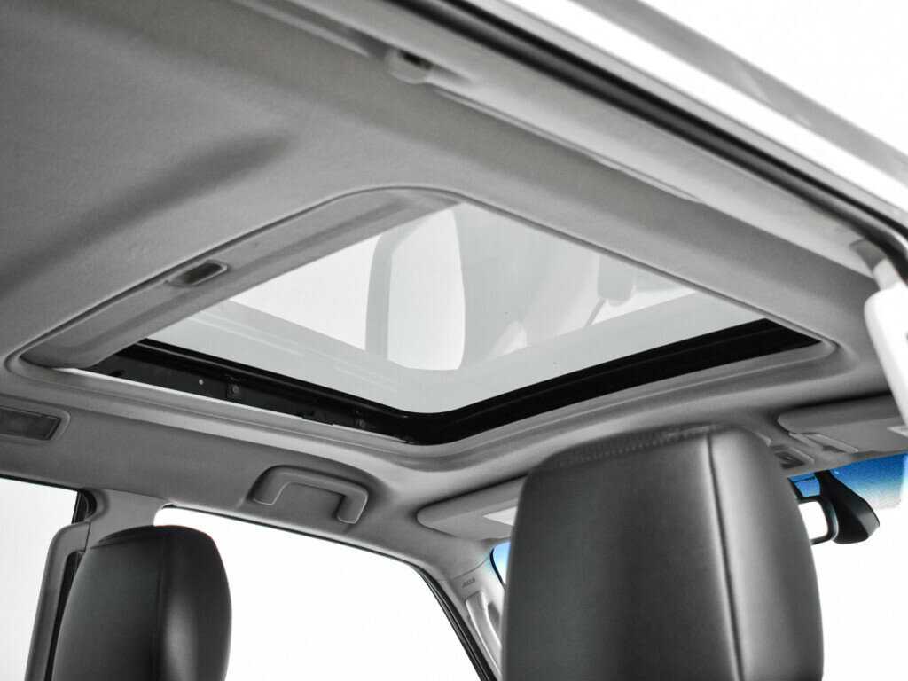 Б/У Митсубиши Паджеро 2013 года. Фото: #16