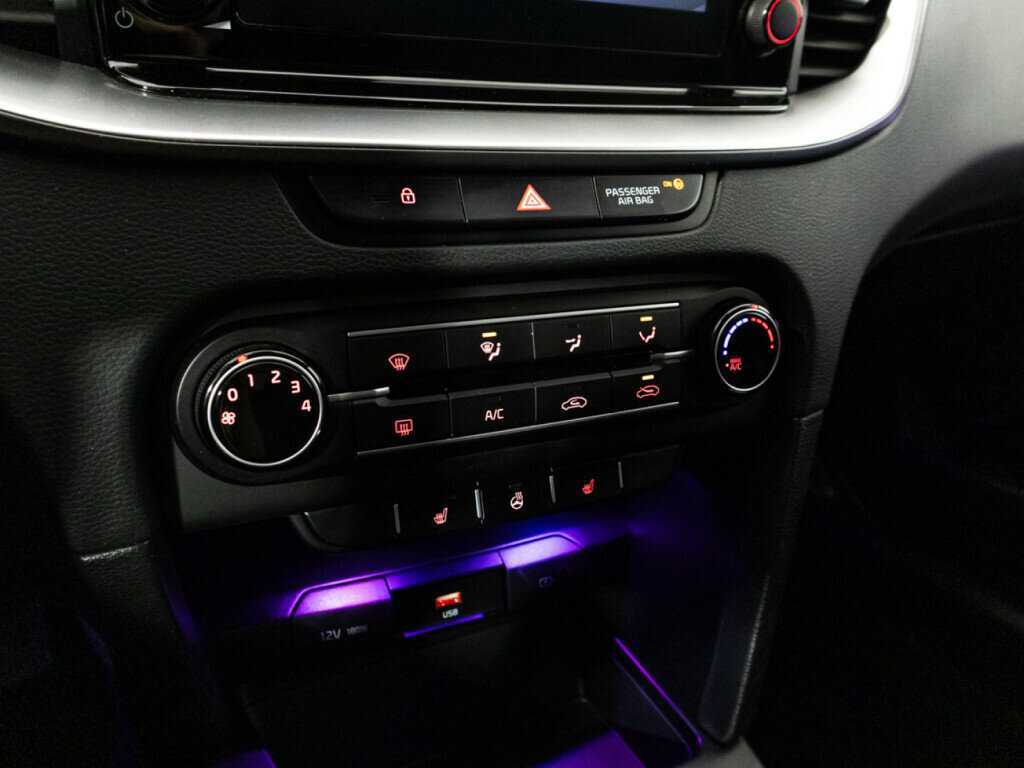 Б/У Киа Сид 2022 года. Фото: #15