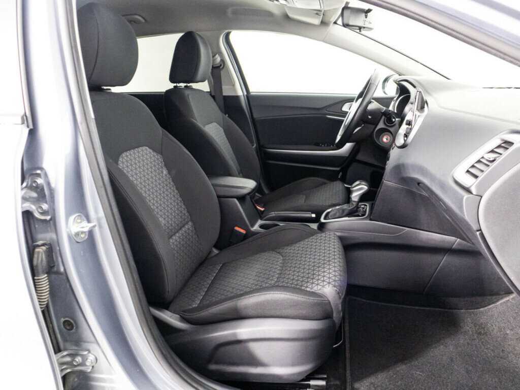 Б/У Киа Сид 2022 года. Фото: #25