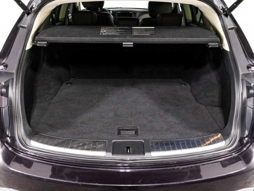 Infiniti FX 2013 года с пробегом. Фото: #14