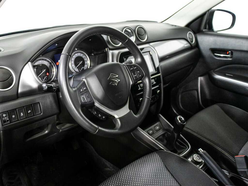 Б/У Сузуки Витара 2020 года. Фото: #10