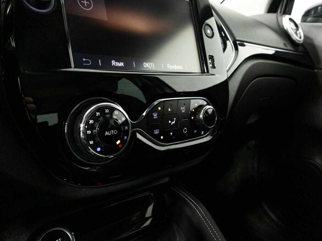 Б/У Рено Каптюр 2021 года. Фото: #15