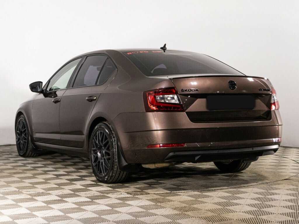 Б/У Шкода Октавия 2017 года. Фото: #6