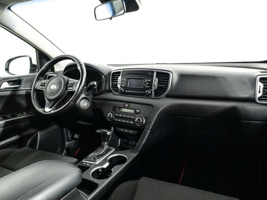 Б/У Киа Спортейдж 2018 года. Фото: #8