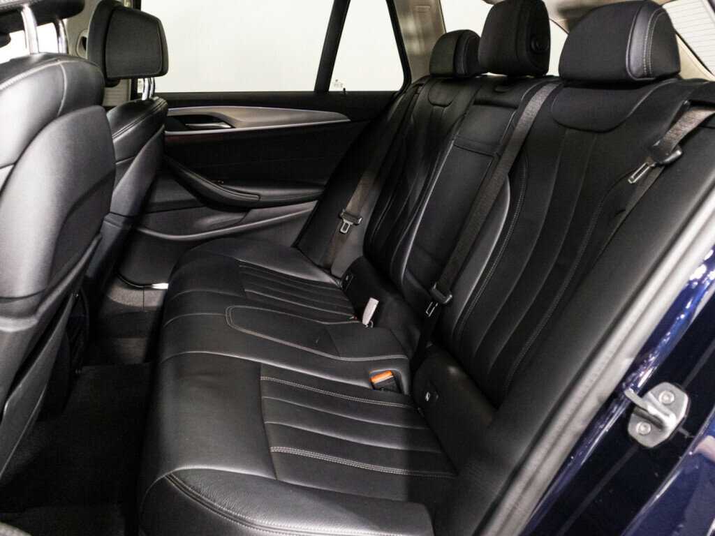 BMW 5 серии 2018 года с пробегом. Фото: #9