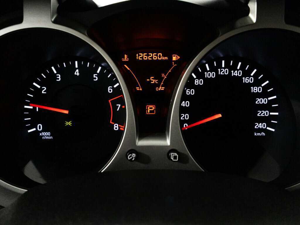 Б/У Ниссан Жук 2013 года. Фото: #11