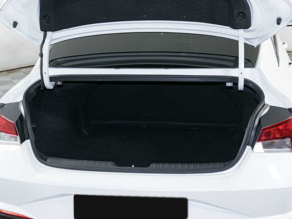 Б/У Хендай Елантра 2021 года. Фото: #5