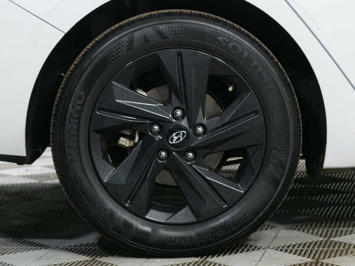 Б/У Хендай Елантра 2021 года. Фото: #18