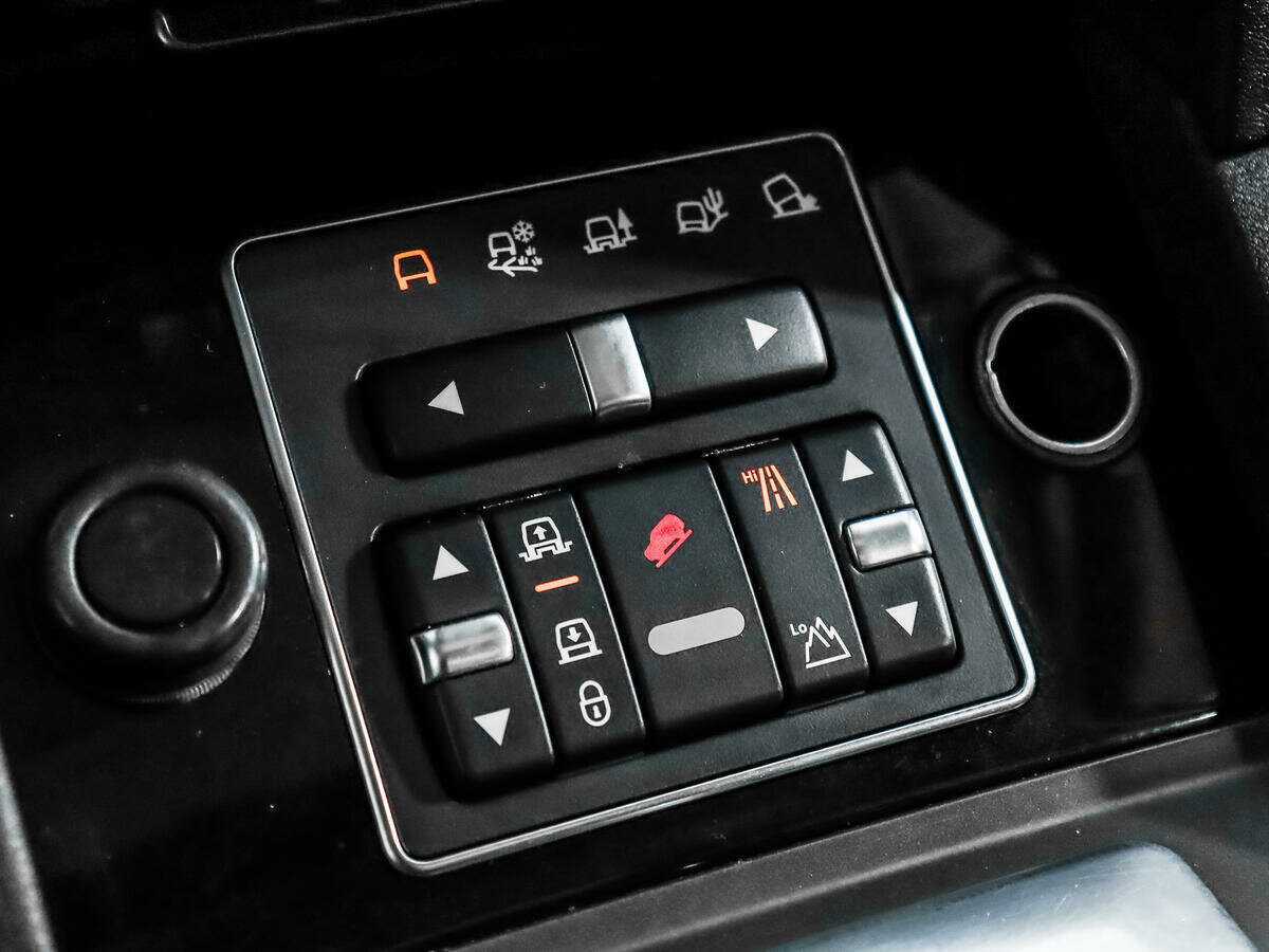 Land Rover Discovery 2013 года с пробегом. Фото: #19