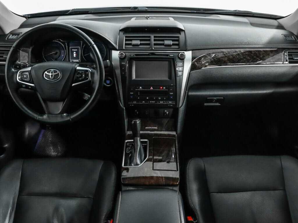 Toyota Camry 2016 года с пробегом. Фото: #13