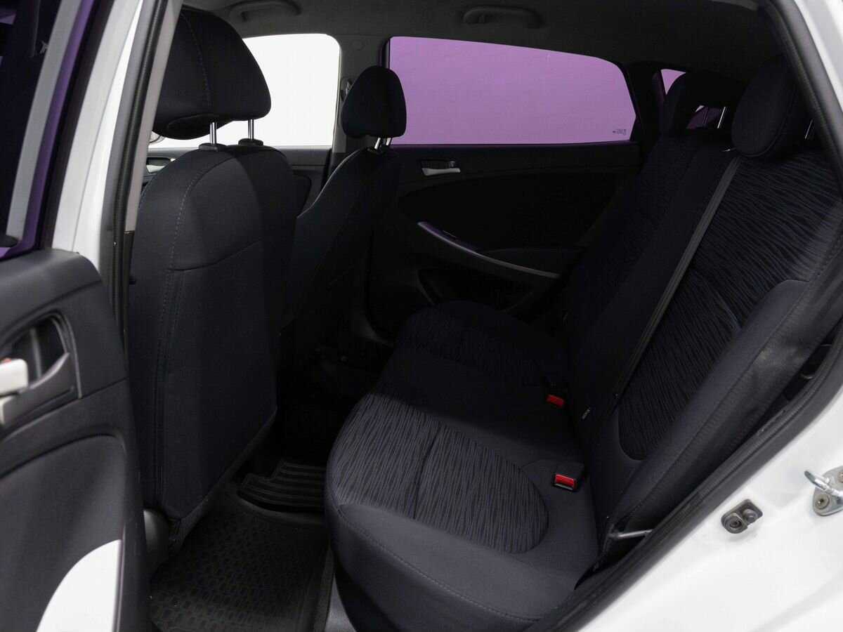 Б/У Хендай Солярис 2015 года. Фото: #8