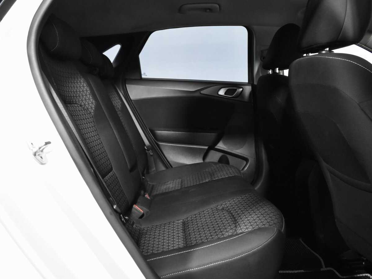 Б/У Киа Сид 2019 года. Фото: #9