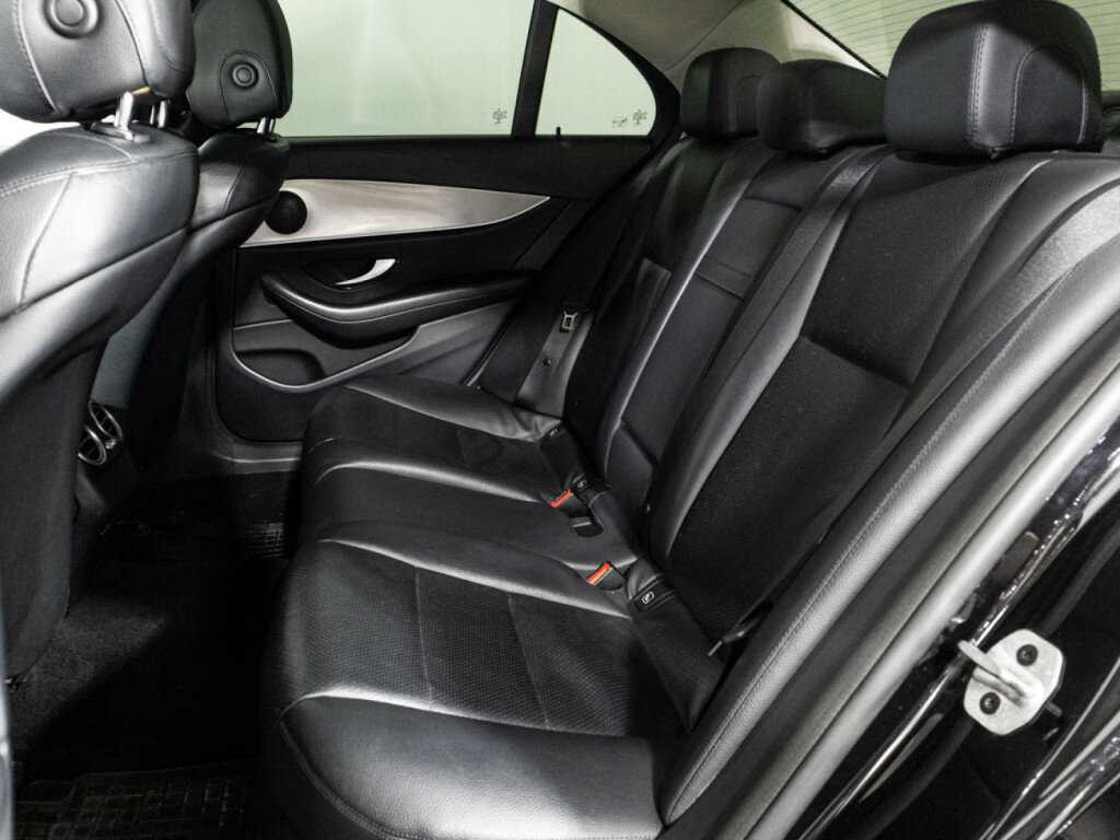 Mercedes-Benz E-Класс 2019 года с пробегом. Фото: #9