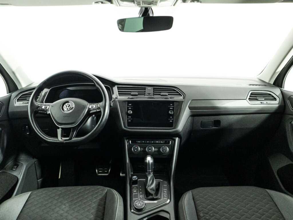 Б/У Фольксваген Тигуан 2018 года. Фото: #12