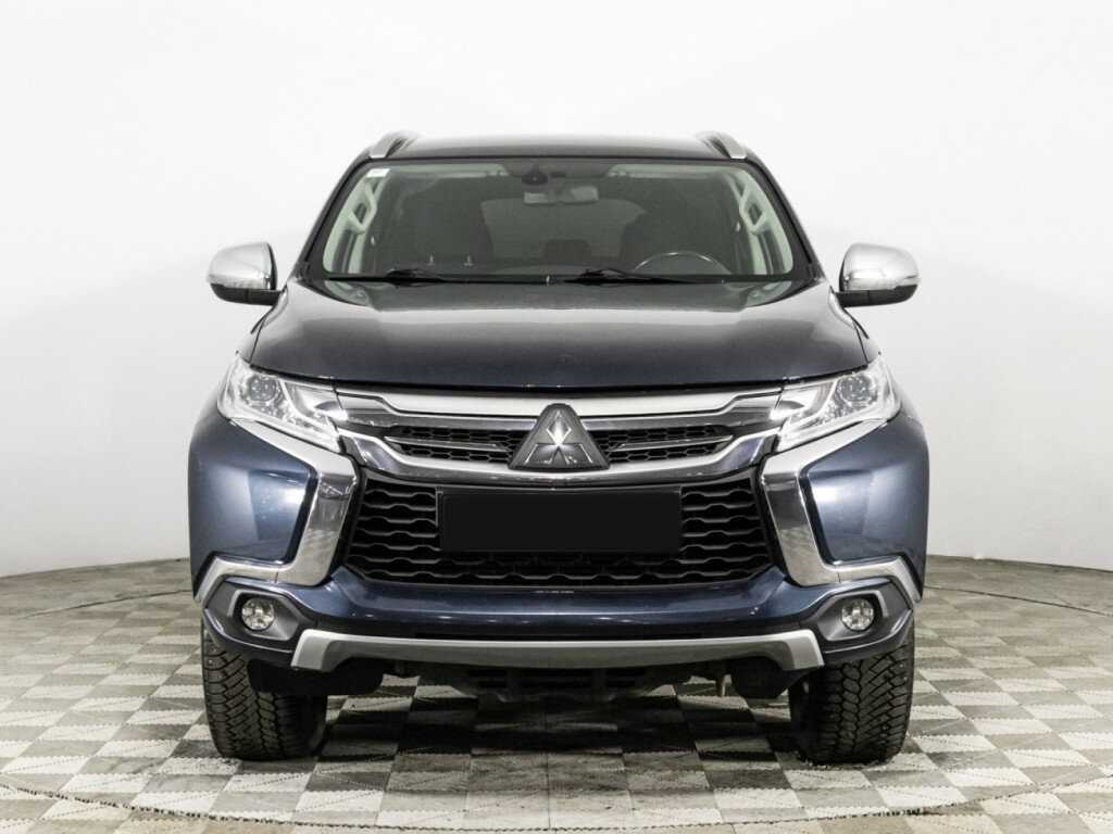 Mitsubishi Pajero Sport 2018 года с пробегом. Фото: #1