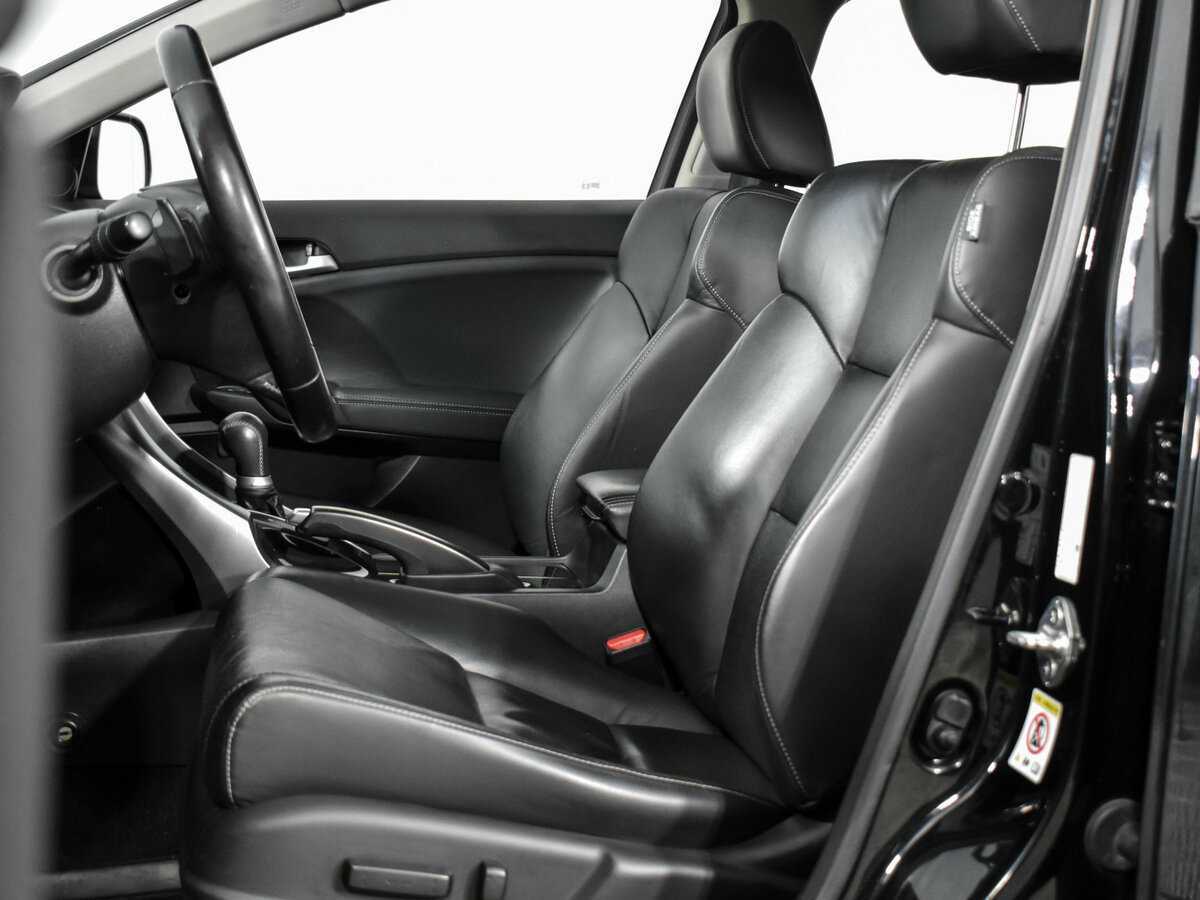 Б/У Хонда Аккорд 2012 года. Фото: #11