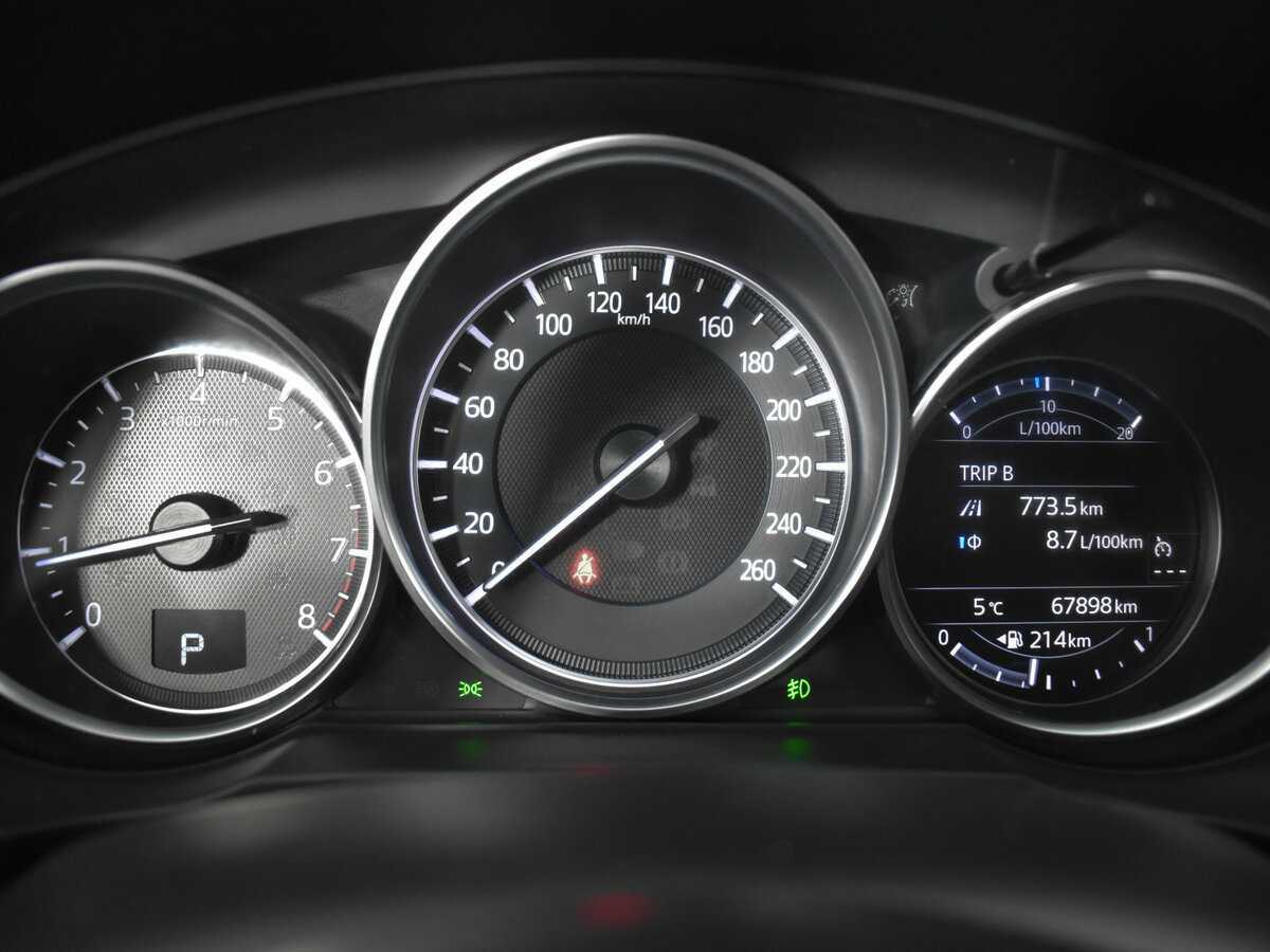 Б/У Мазда Ц-Икс-5 2018 года. Фото: #14