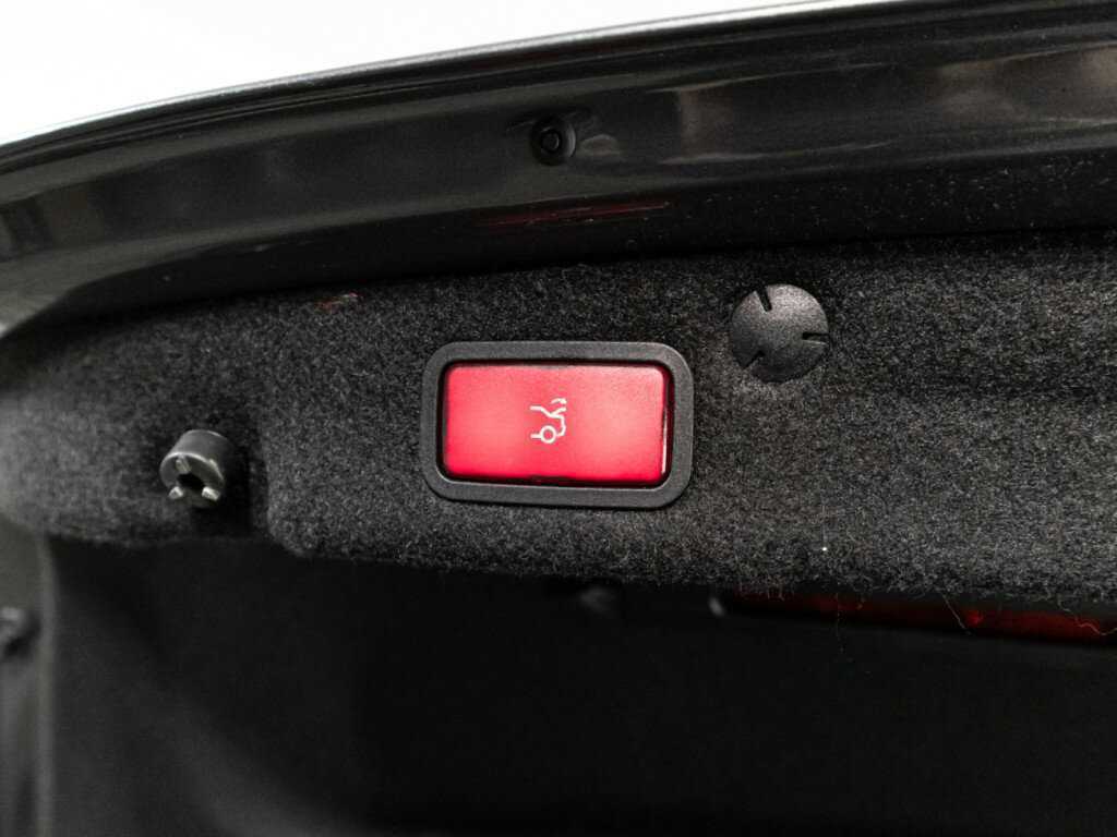 Mercedes-Benz C-Класс 2020 года с пробегом. Фото: #14