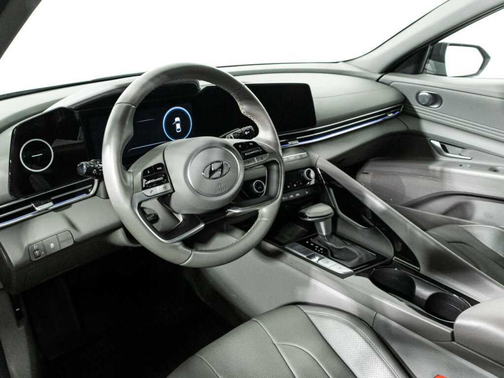 Б/У Хендай Елантра 2021 года. Фото: #10