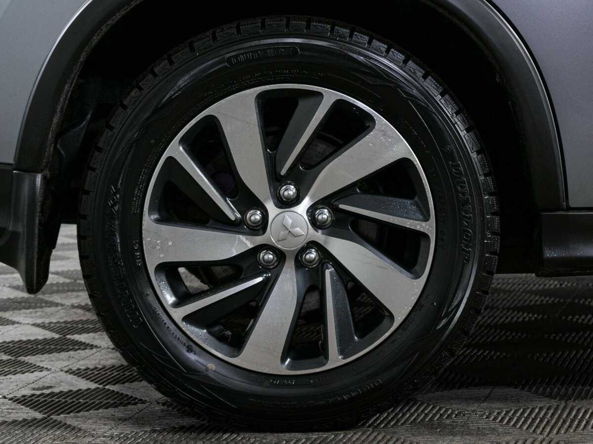 Б/У Митсубиши АС-Икс 2019 года. Фото: #16