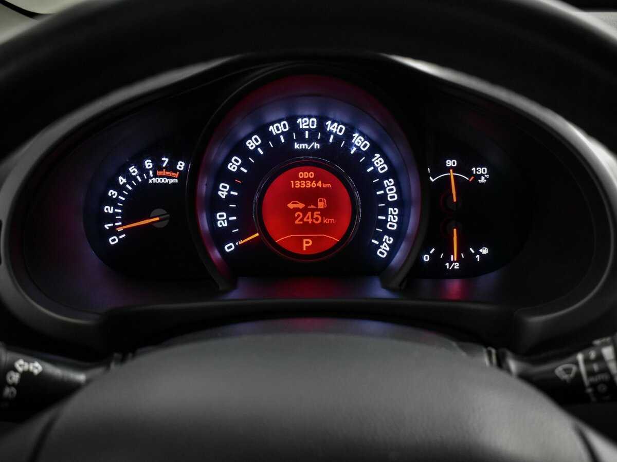 Б/У Киа Спортейдж 2012 года. Фото: #15