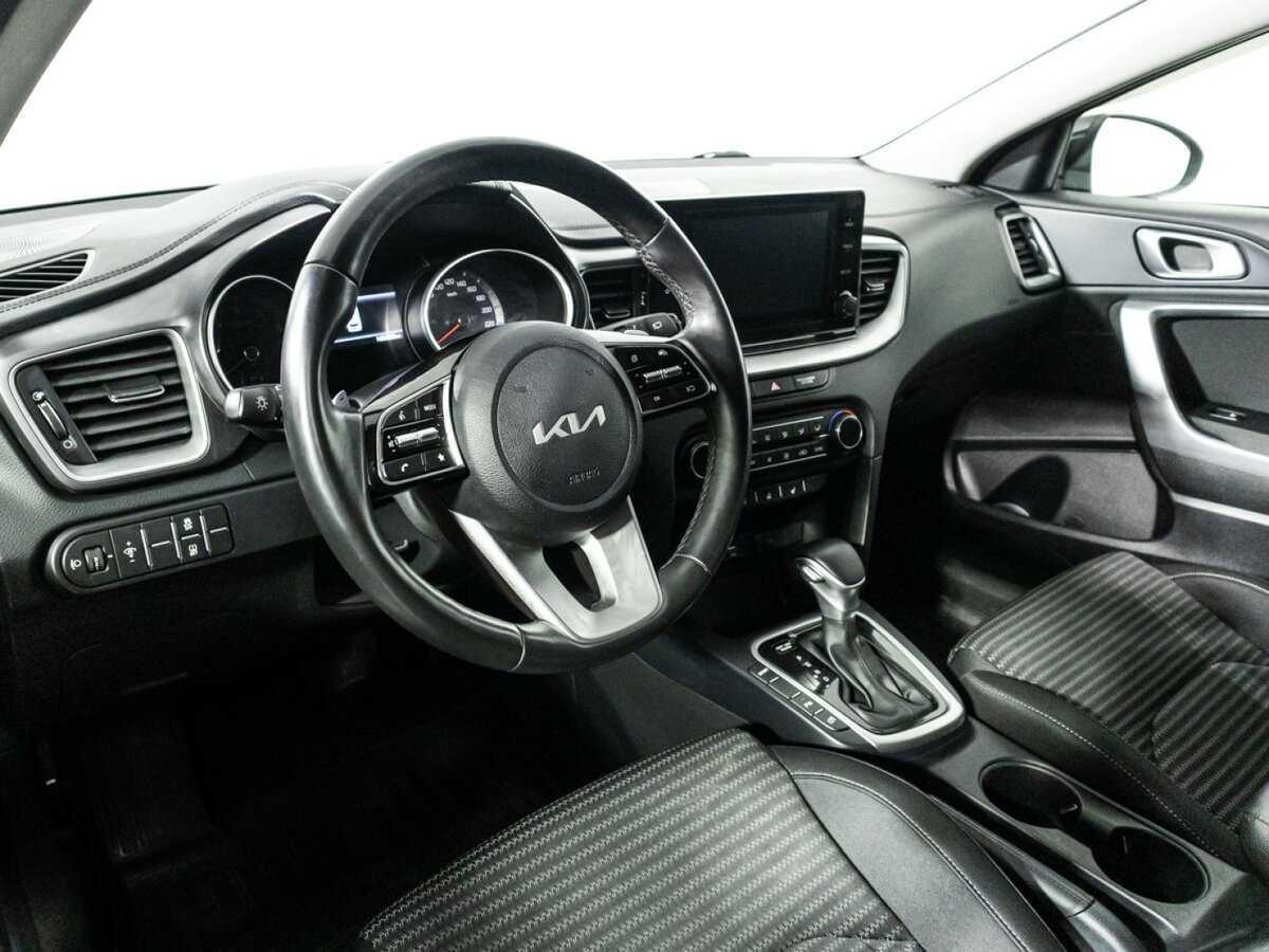 Б/У Киа Сид 2021 года. Фото: #10