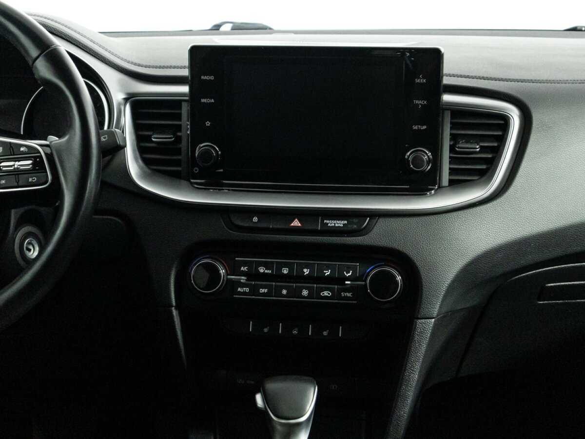 Б/У Киа Сид 2021 года. Фото: #13