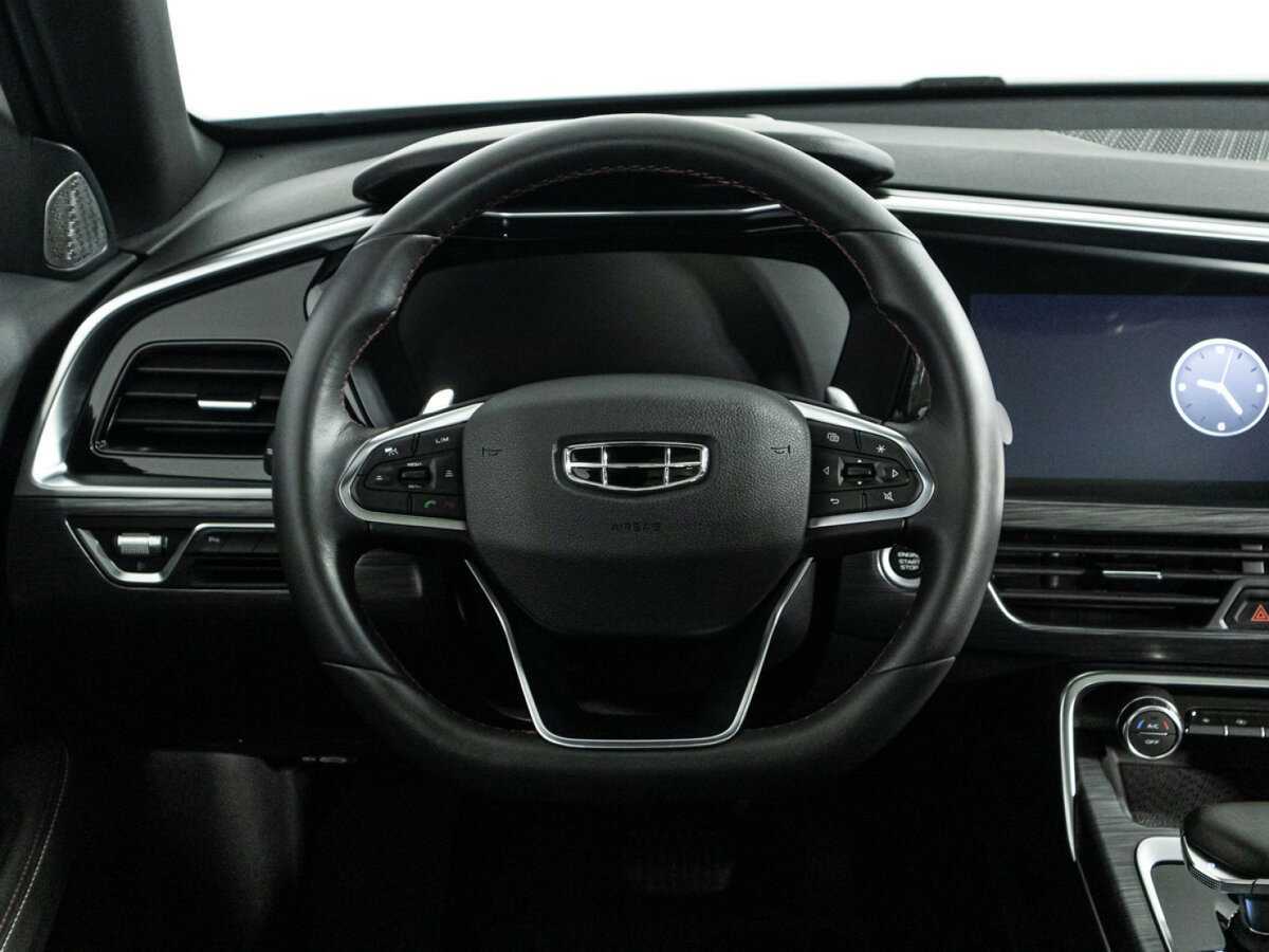 Geely Tugella 2022 года с пробегом. Фото: #26