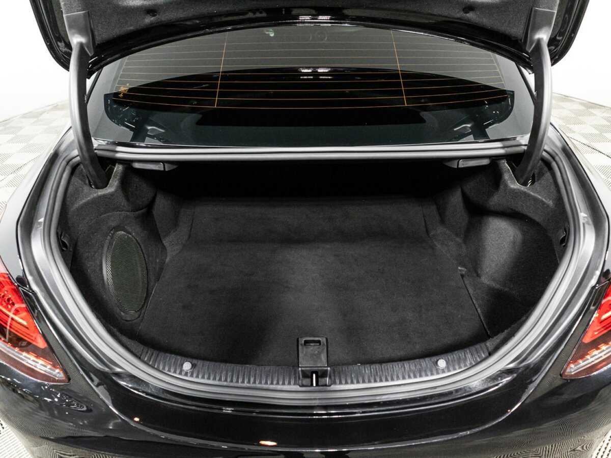 Mercedes-Benz C-Класс 2018 года с пробегом. Фото: #14