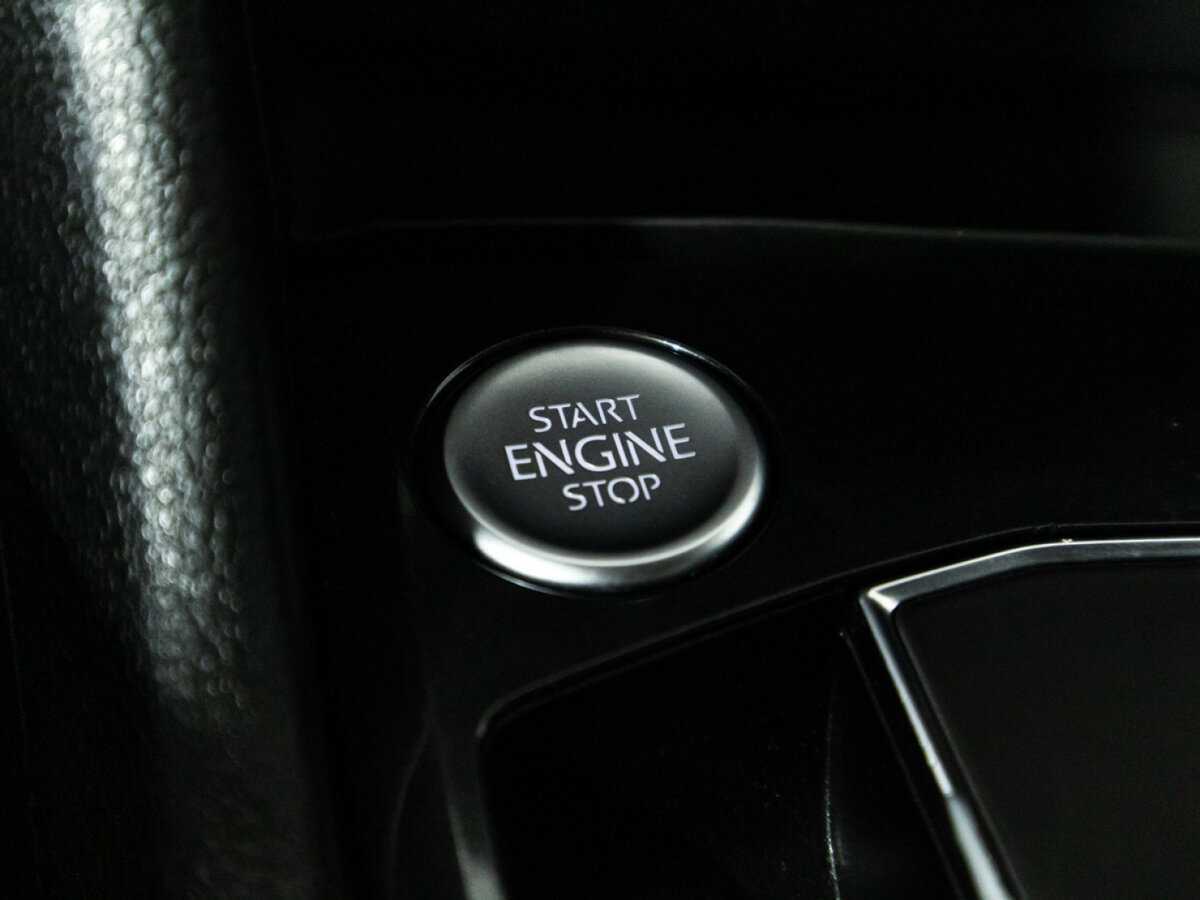 Б/У Фольксваген Тигуан 2018 года. Фото: #17