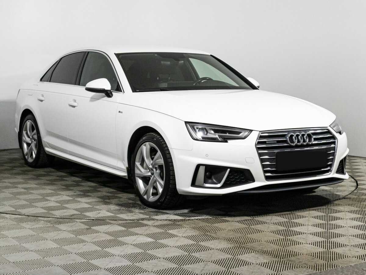 Audi A4 2019 года с пробегом. Фото: #2